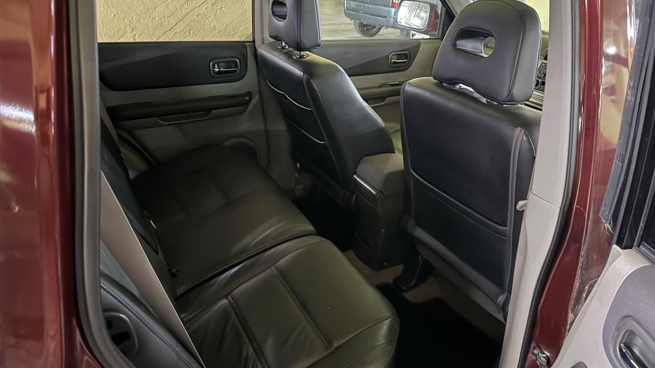 Nissan X-Trail 2.2 dCi Elegance Columbia GUIDA A DX