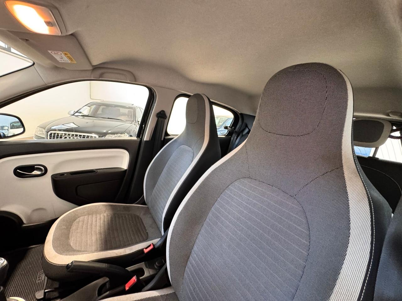 Renault Twingo SCe 65 CV Intens