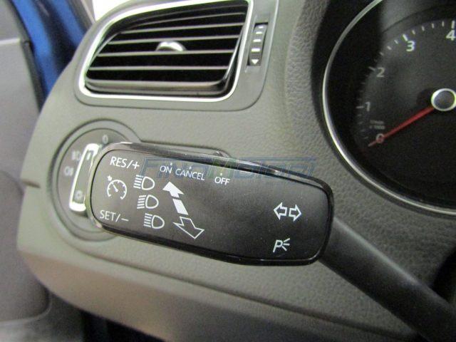 VOLKSWAGEN Polo 1.0 MPI 75 CV 5 porte Comfortline NEOPATENTATI