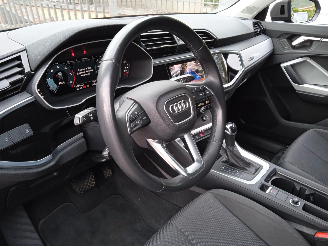 Audi Q3 35 TDI S tronic Advanced