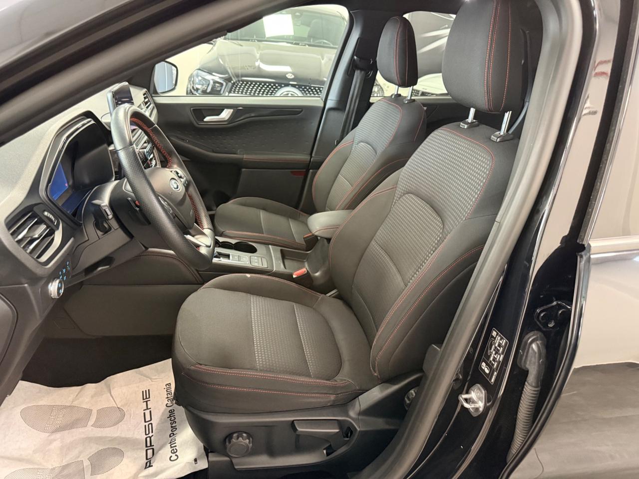 Ford Kuga 1.5 EcoBlue 120 CV aut. 2WD ST-Line