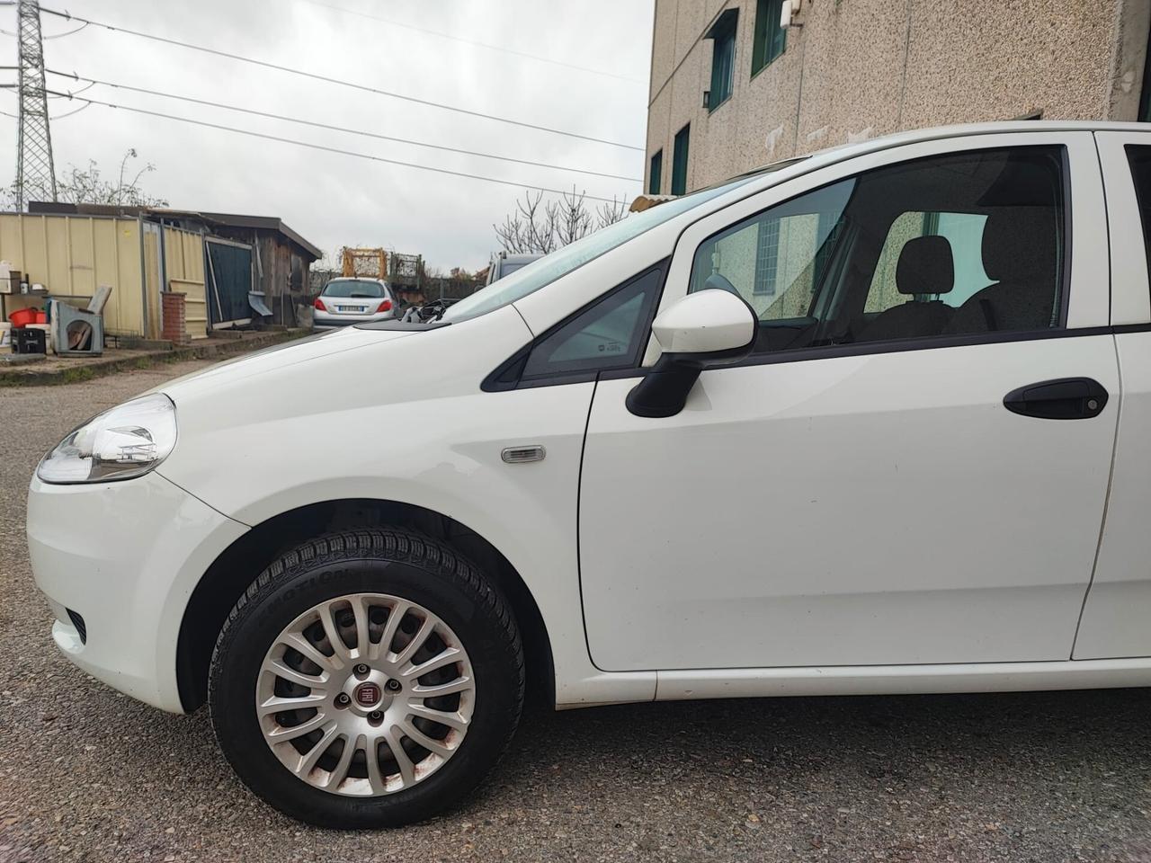 Fiat Grande Punto 1.4 5 porte BENZINA METANO 2013