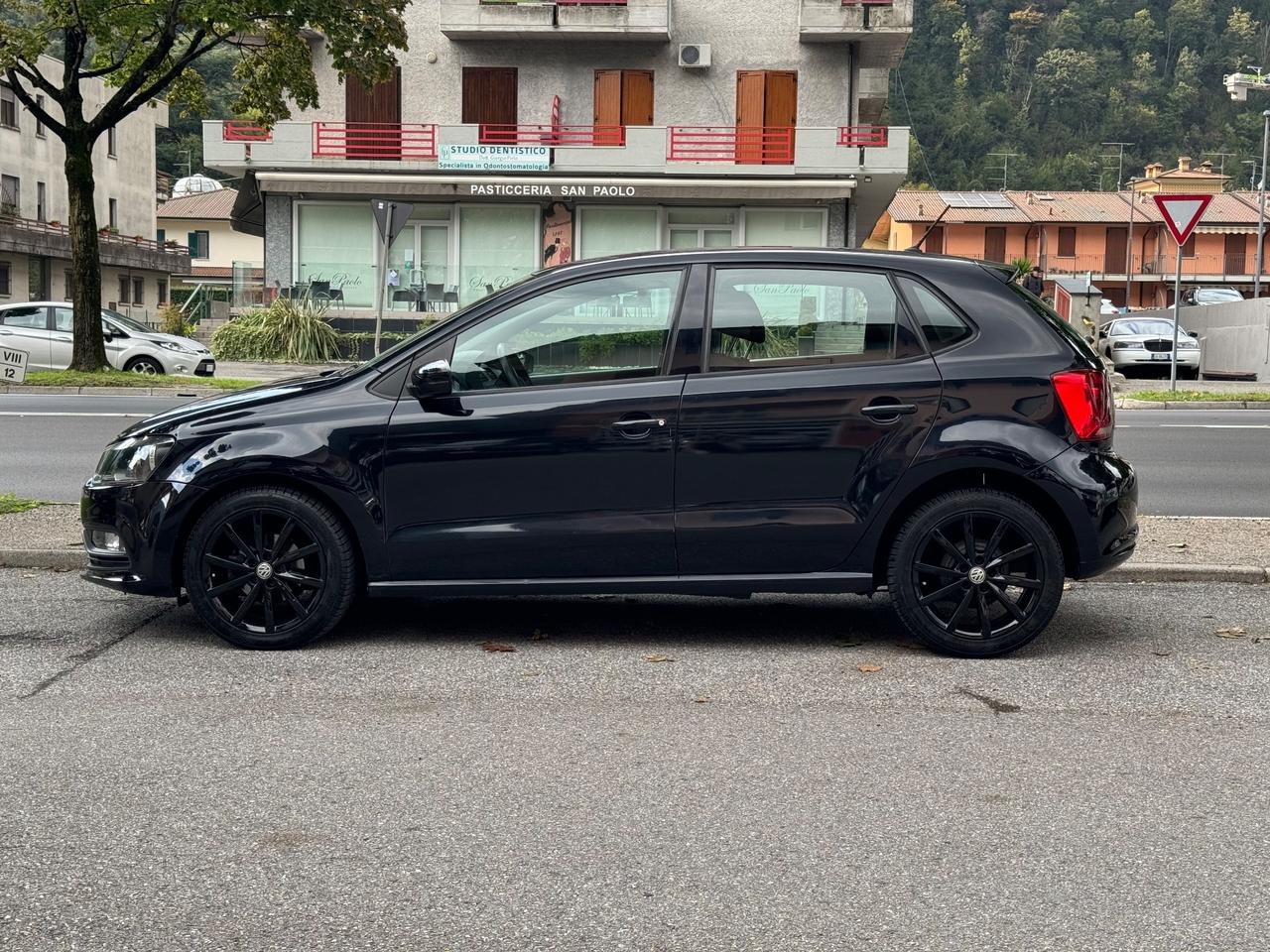 Volkswagen Polo 1.4 TDI 5p. - NEOPATENTATI- GOMME NUOVE 4 STAGIONI