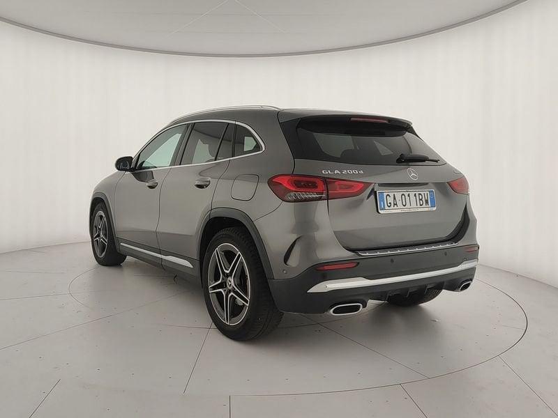 Mercedes-Benz GLA GLA 200 d Automatic 4Matic Premium!NAVI!LED!