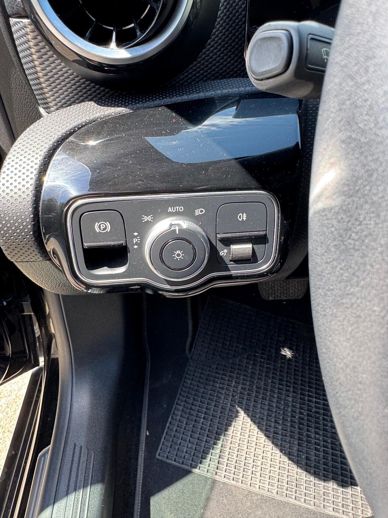 Mercedes CLA 180d Aut. Shooting Brake Sport - 26.000 km.