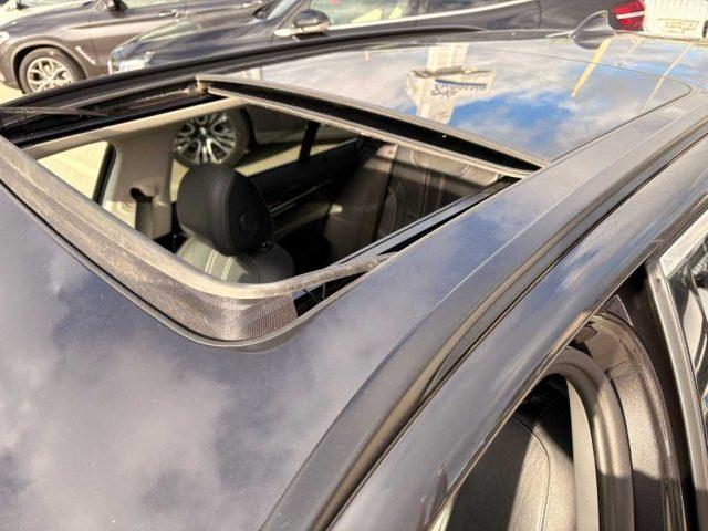 BMW 525 Serie 5(G30/31/F90) - d Touring Luxury