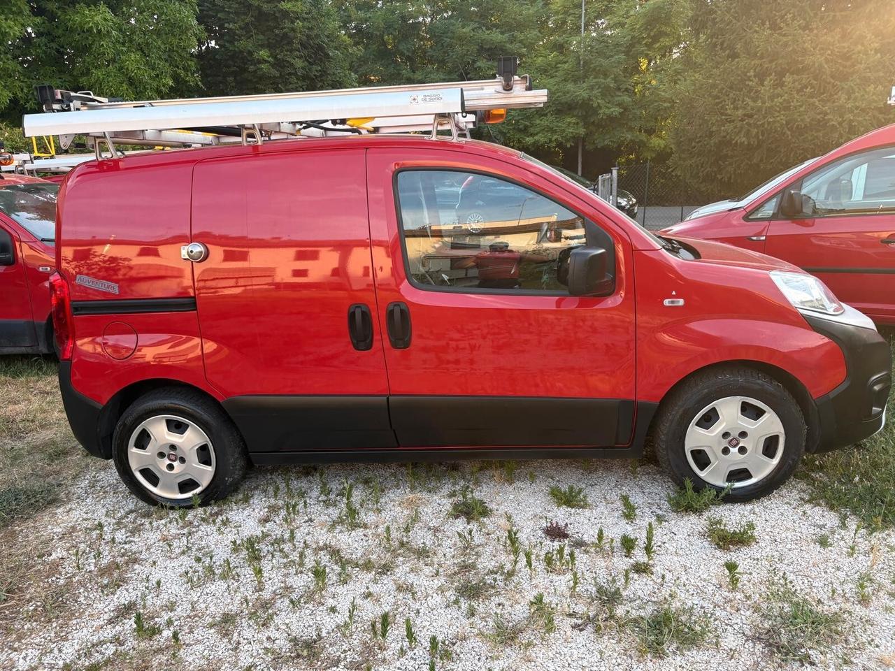 Fiat Fiorino 1.3 MJT 95CV Combinato Adventure