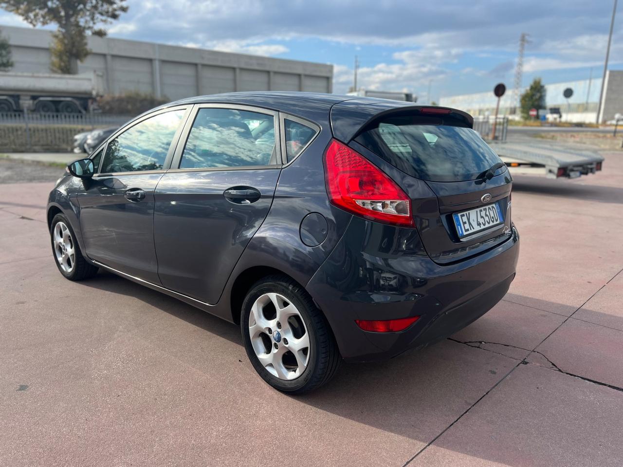 Ford Fiesta Ikon 1.2 16V 60CV 5p. Business
