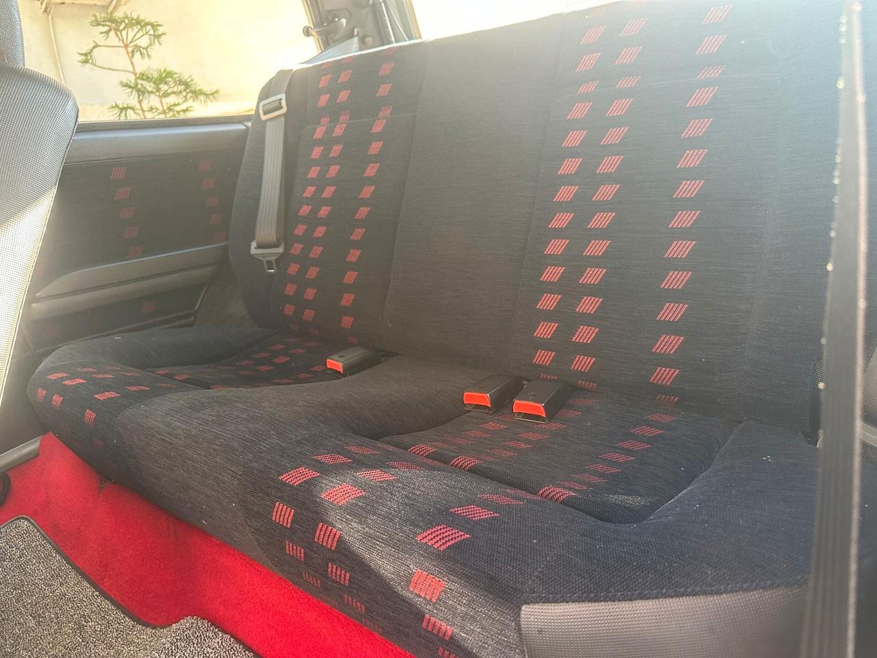 Fiat Uno turbo i.e. 3 porte