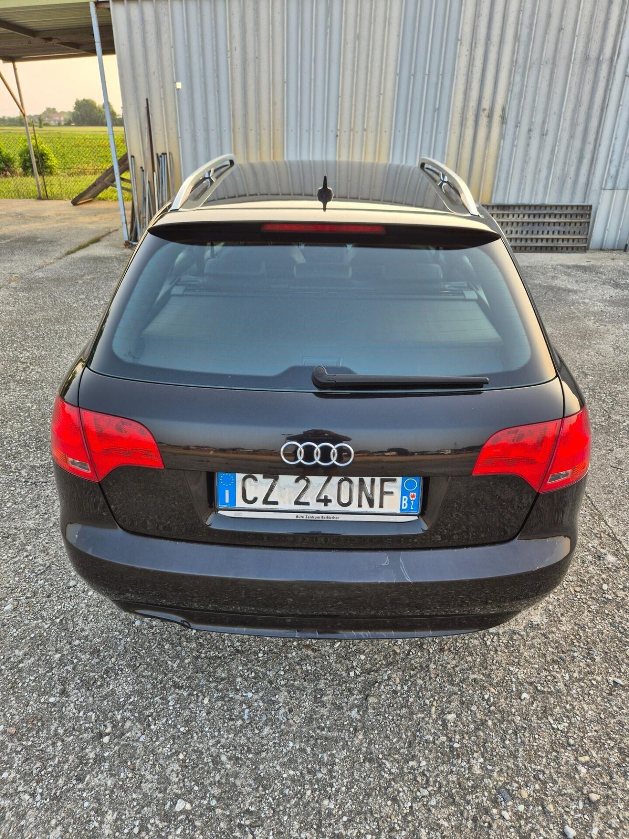 Audi A4 2.0 16V TDI Avant Top