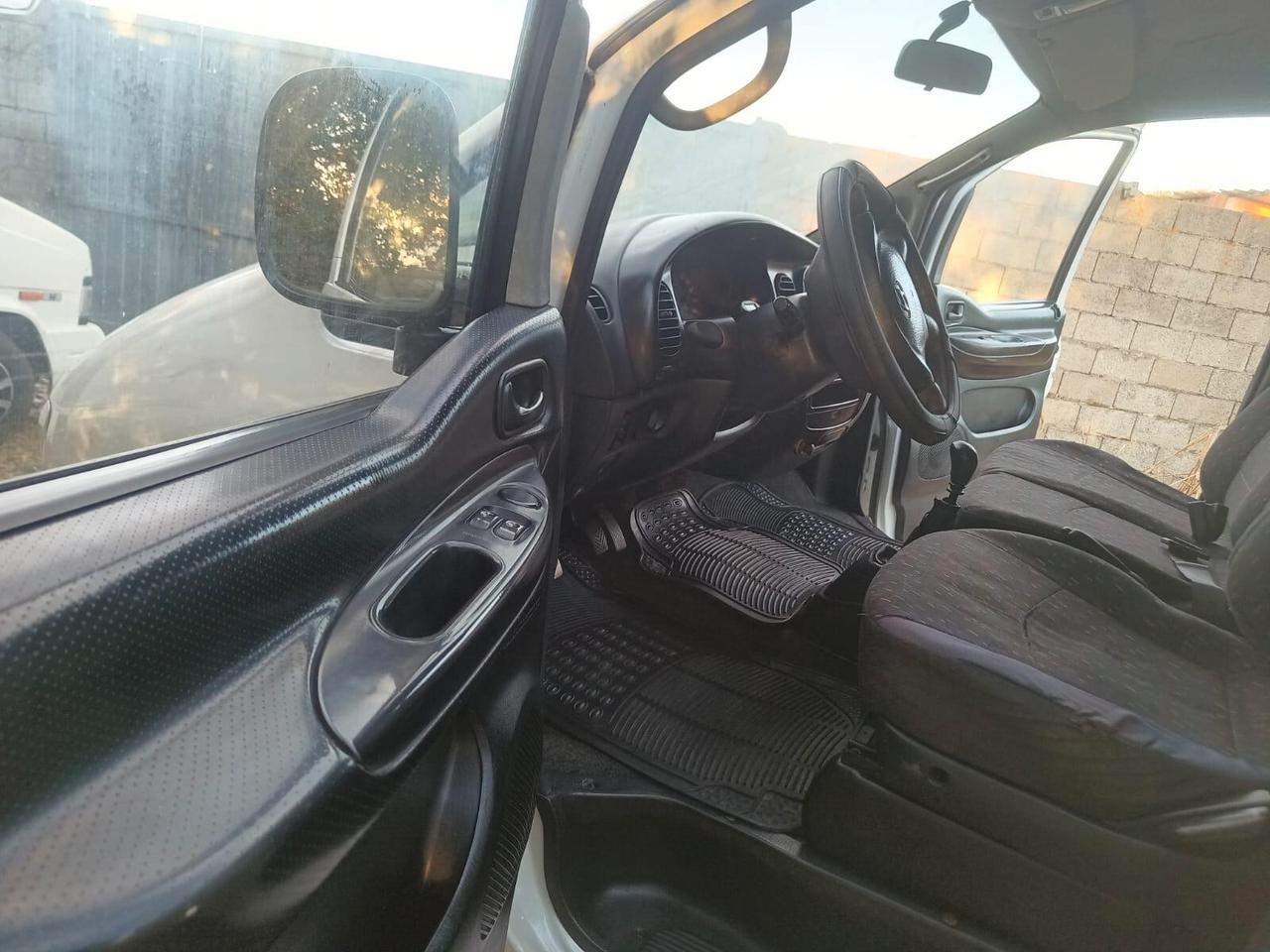 Hyundai H-1 3 posti anche permuta