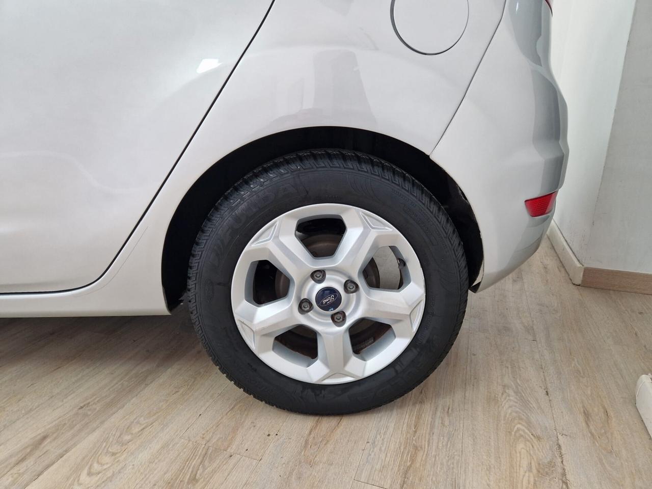 Ford Fiesta 1.2 GPL Titanium