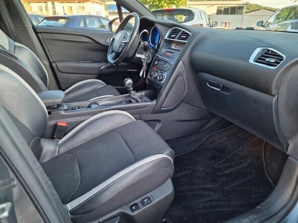 DS 4 1.6 e-HDi 115 So Chic