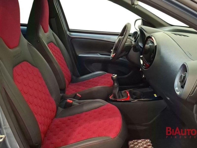 Toyota Aygo X Aygo X 1.0 Undercover 72cv
