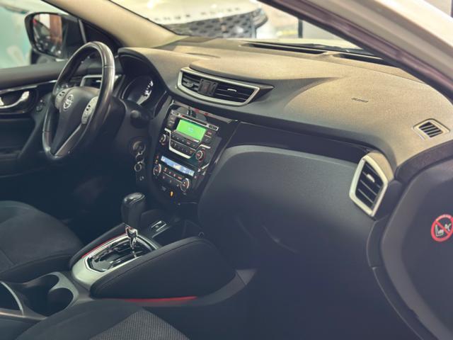 NISSAN Qashqai 1.6 dCi 2WD*CAMBIO AUTO*