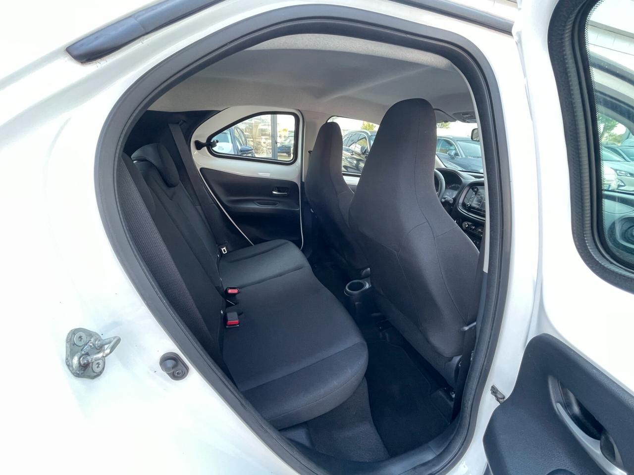 Toyota Aygo X 1.0 VVT-i 72 CV 5 porte Trend
