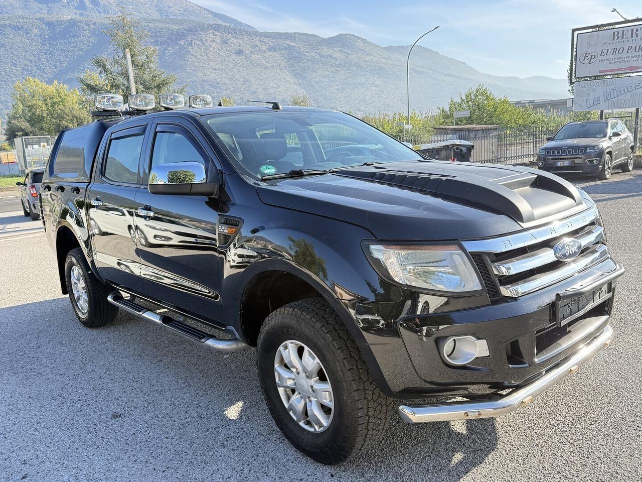 FORD RANGER 2.2 DOPPIA CABINA CAMBIO MANUALE