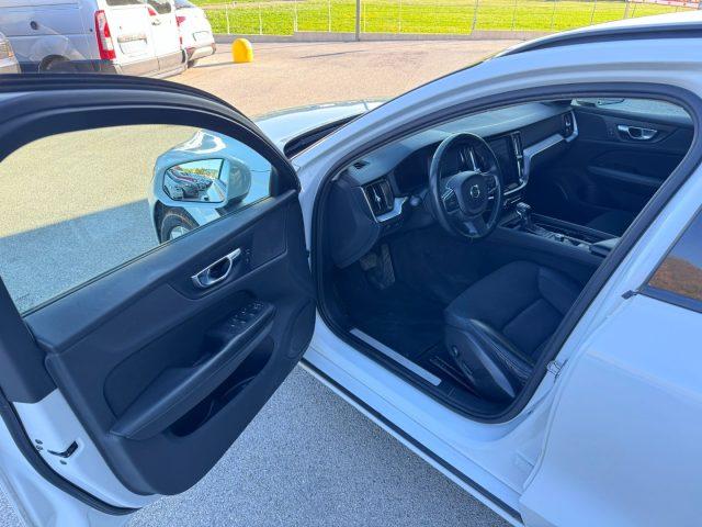 VOLVO V60 D3 2.0 DIESEL Geartronic R-design FULL LED RDESIGN