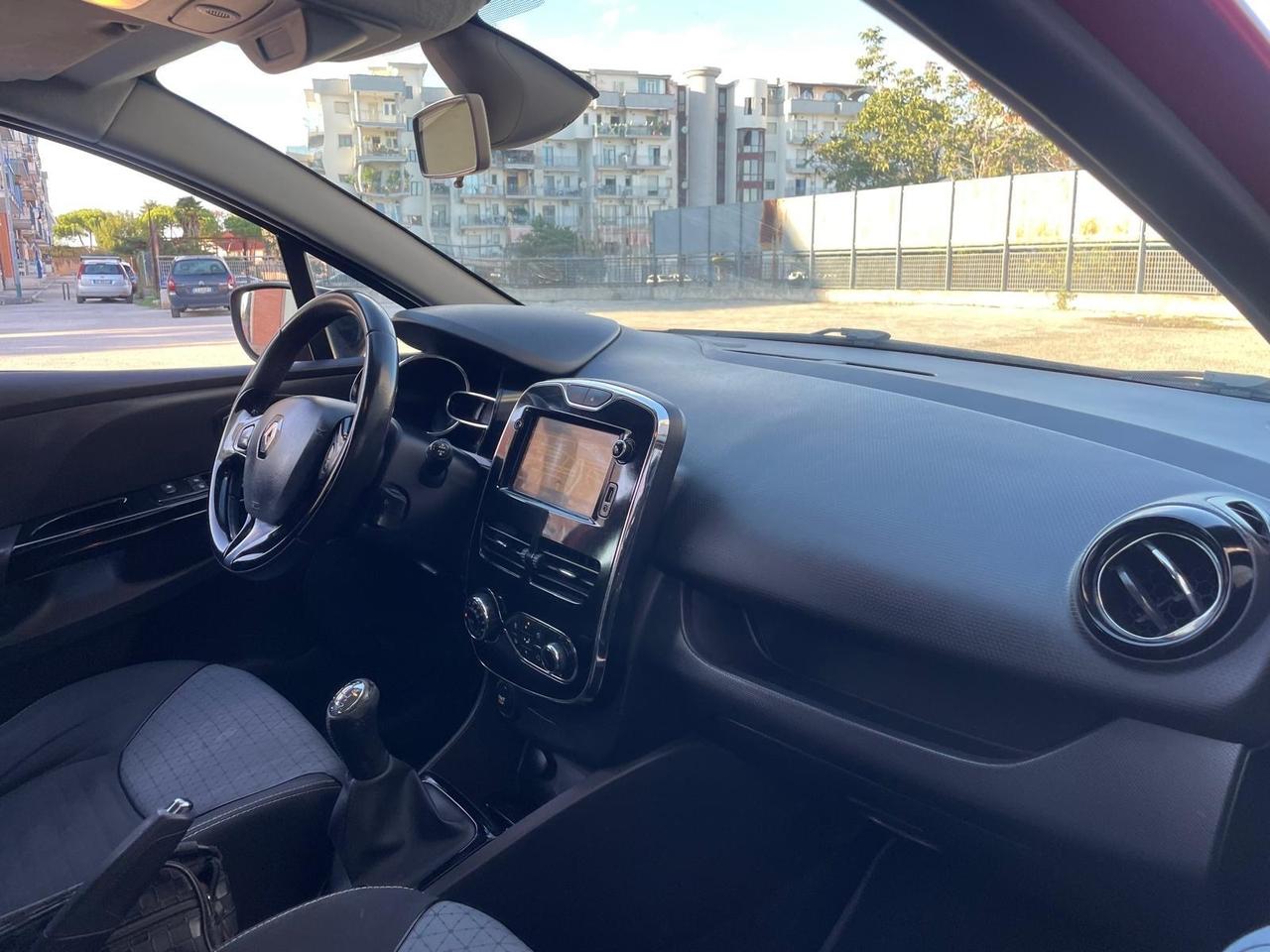 Renault Clio 1.5 dCi 8V 90CV 5 porte Costume National Full