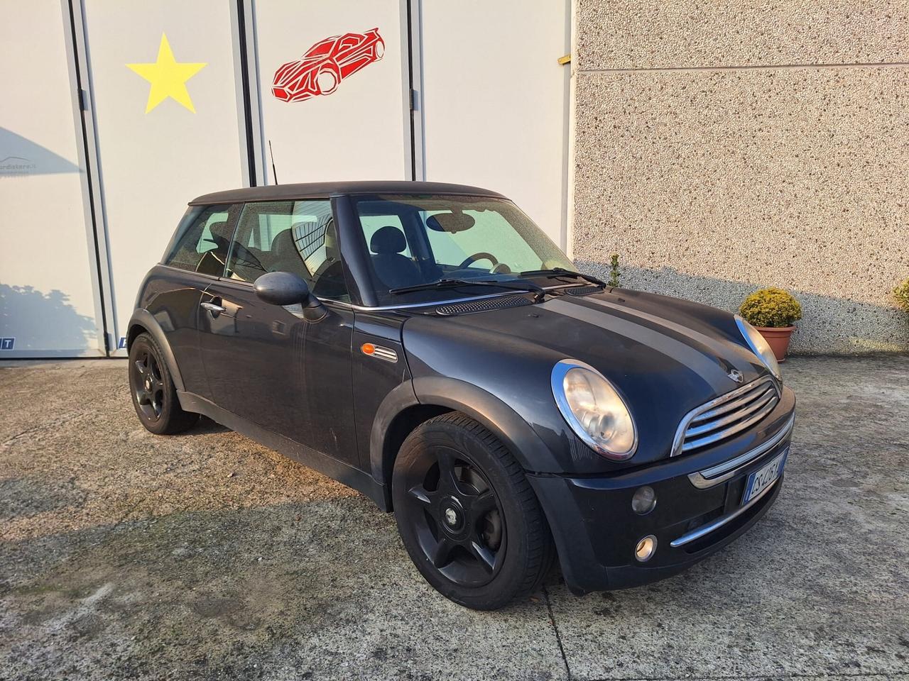 Mini One DE LUXE 1.6b 16v euro 4