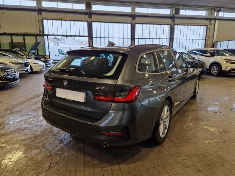 Bmw 318d Touring 150cv Aut. *FULL OPT.* da VETRINA