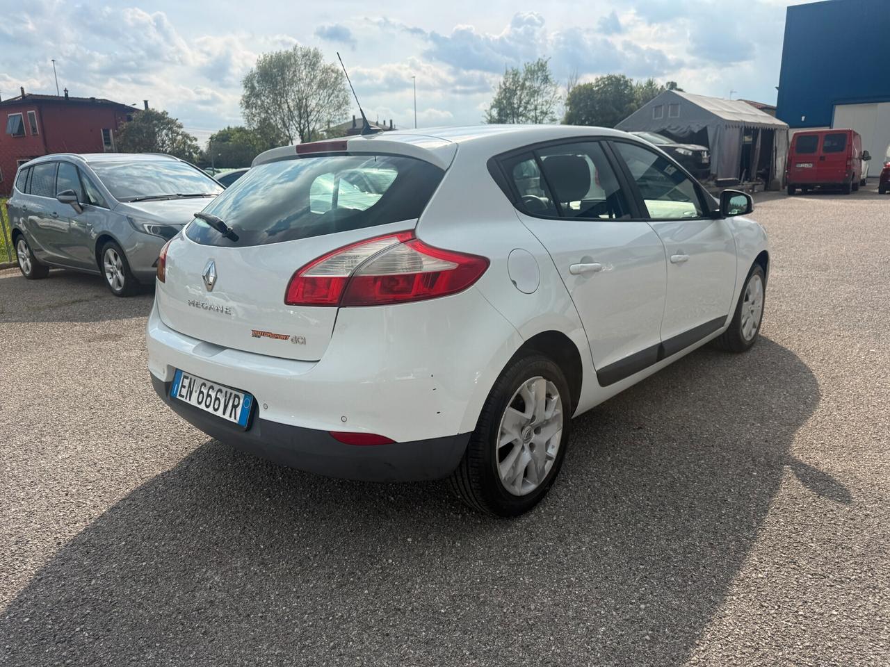 Megane 1.5 dCi 110CV Wave Autocarro