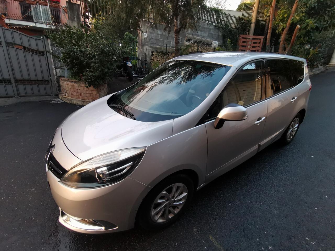 Renault Scénic 1.5 dCi 110CV 7 posti 2014