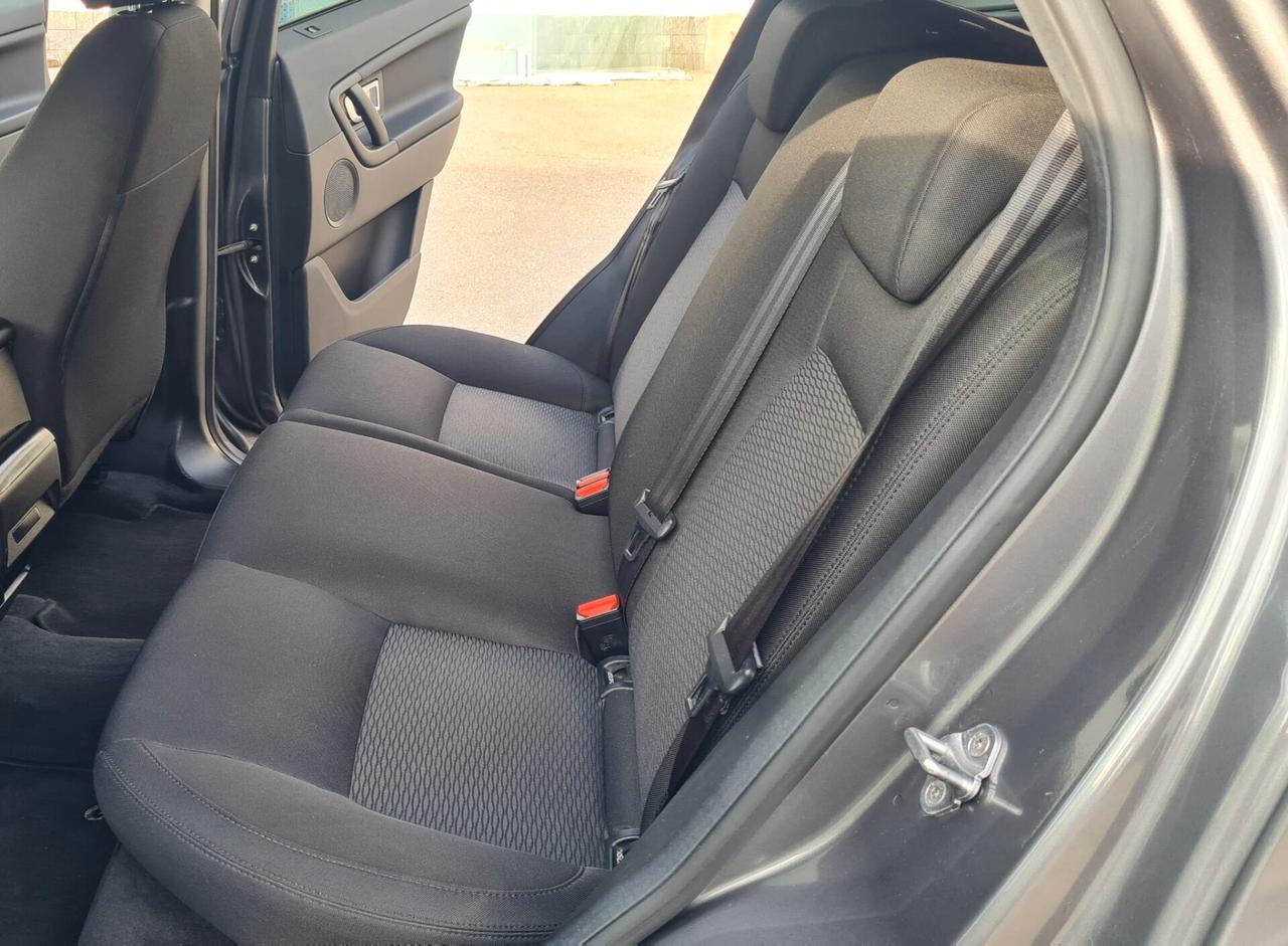 Land Rover Discovery Sport 2.0 TD4 150 CV Catena sostituita