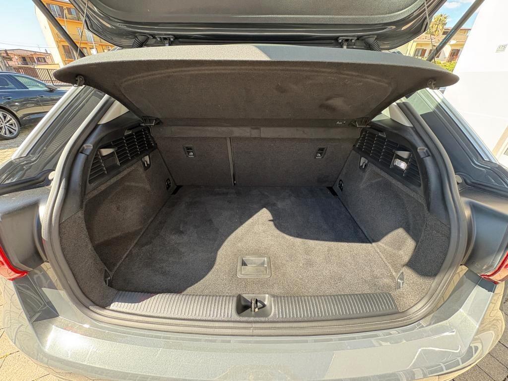 Audi Q2 1.6 TDI 116cv Sport edition