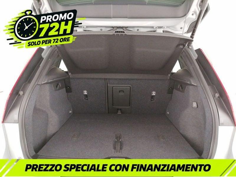 Volvo XC40 2.0 b3 Core auto
