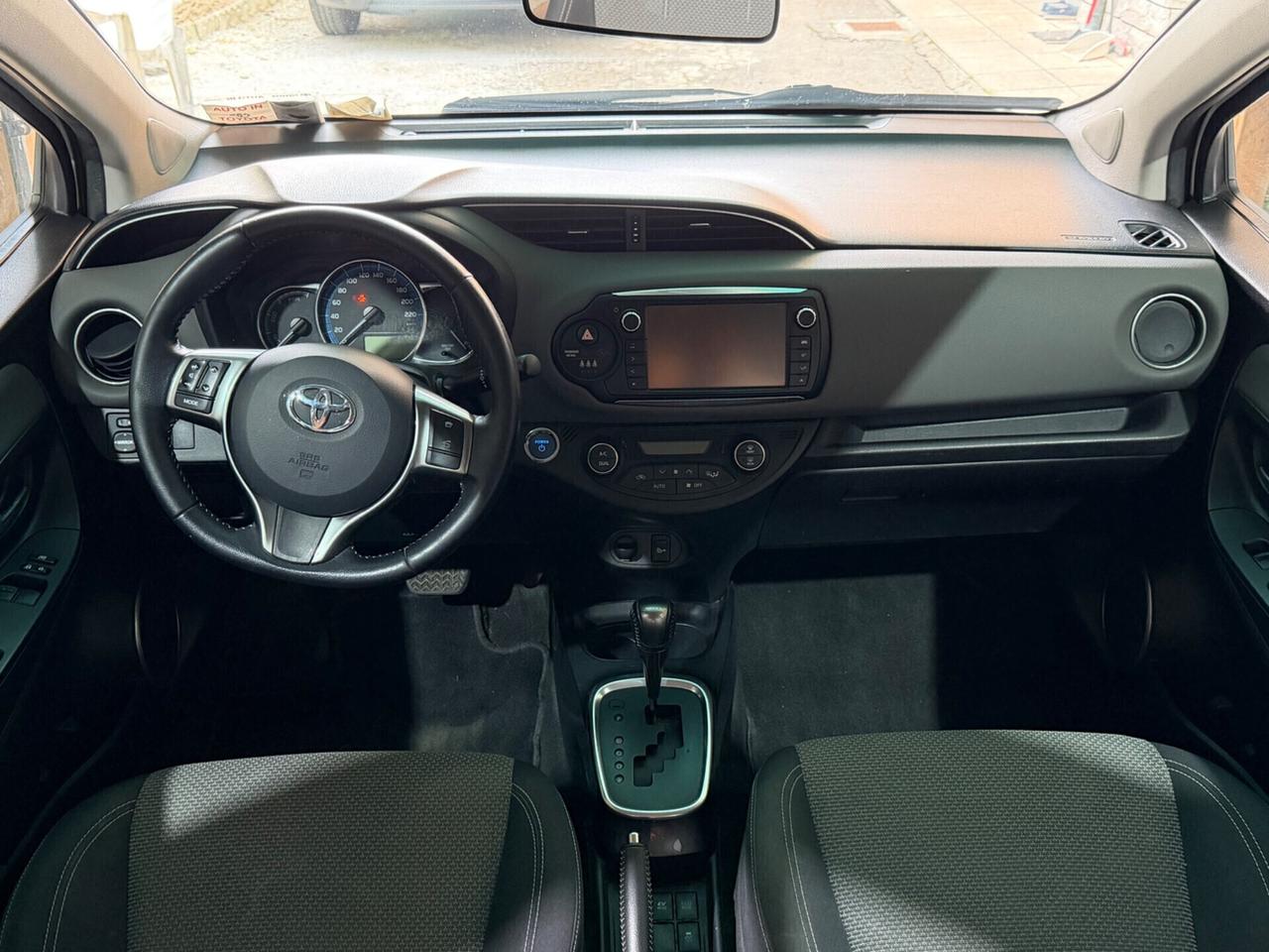Toyota Yaris 1.5 Hybrid - CONSUMI BASSISSIMI, AUTOM.