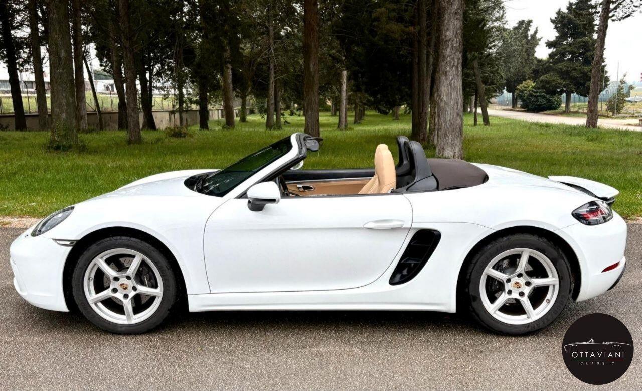 Porsche Boxster 718 come NUOVA