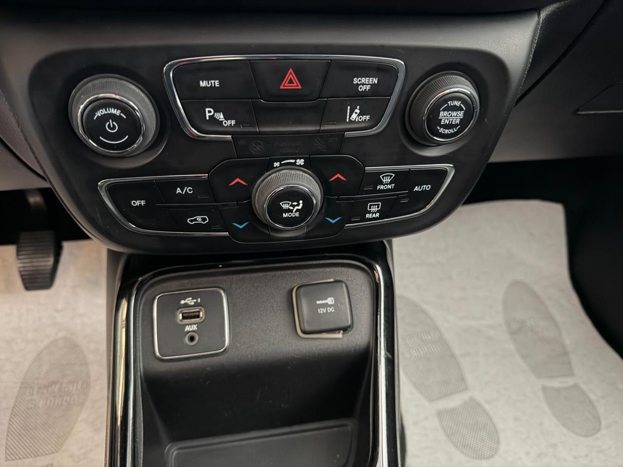 Jeep Compass 2WD 1.6 M.JET 120 cv. LIMITED (Nav)