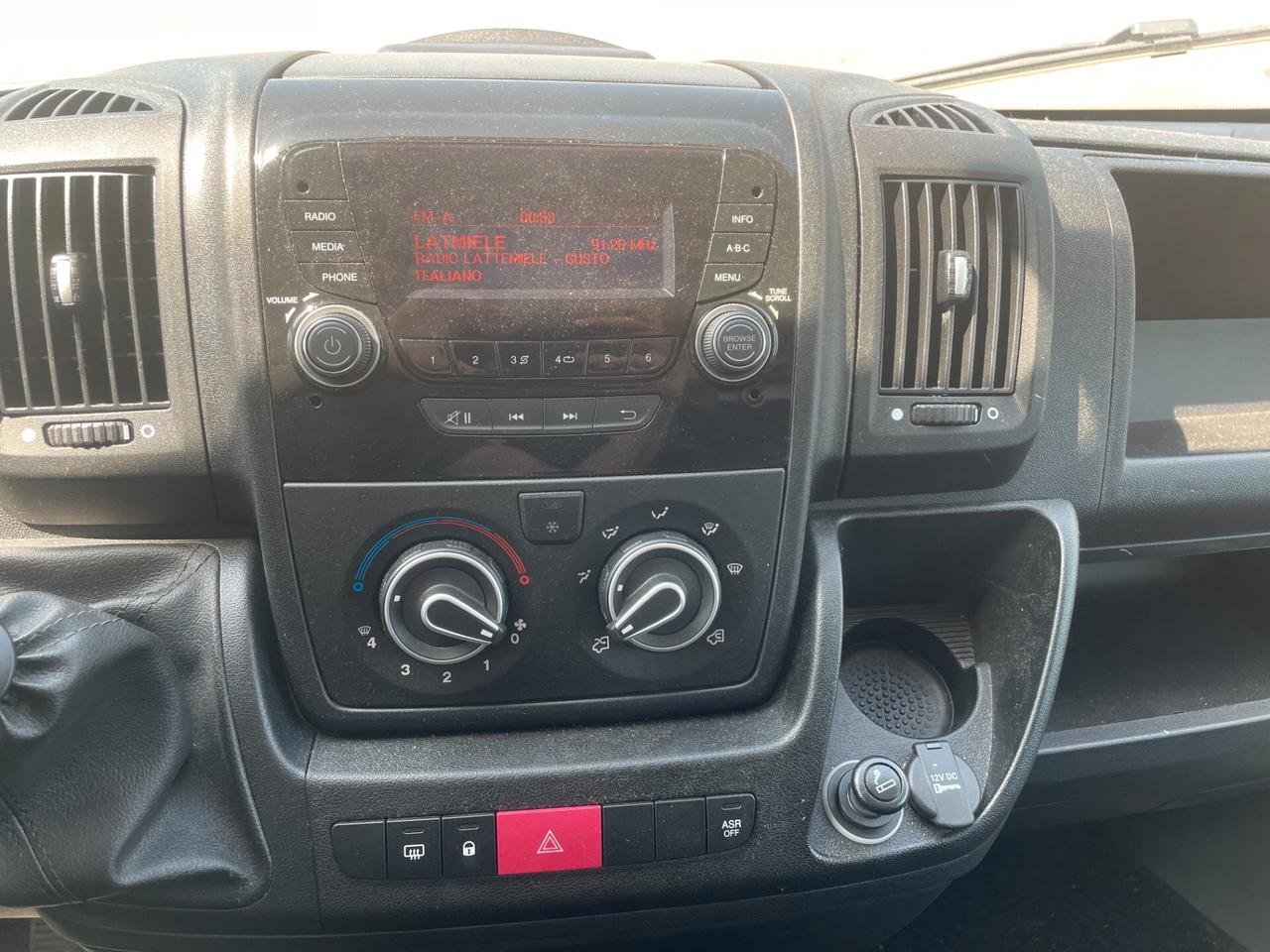Peugeot Boxer 335 2.0 BlueHDi 130CV L2H2 IVA ESCLUSA
