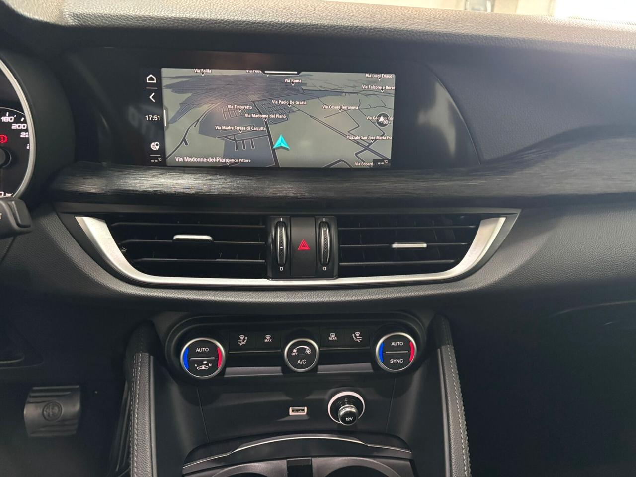Alfa Romeo Stelvio 2.2 Turbodiesel 190 CV AT8 Q4 Business