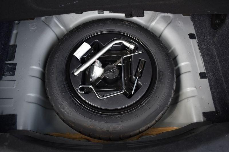 Lancia Ypsilon 1.0 FireFly 5 porte S&S Hybrid Platino