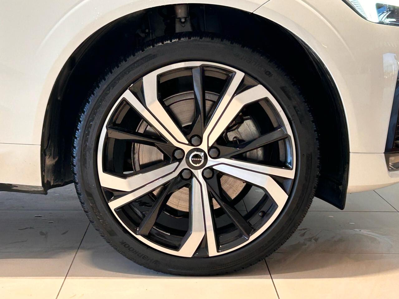 Volvo XC 60 B4 (d) AWD Geartronic R-design Cambio Automatico AUTOCARRO