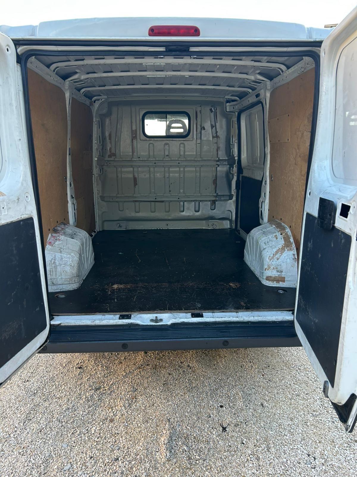 Peugeot Boxer 328 2.0 BlueHDi PC-TN Furgone