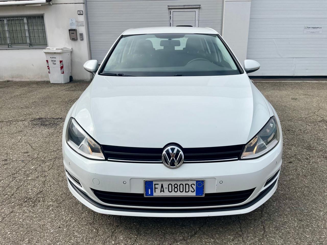 VW Golf 1.6tdi 90cv 2015 59.000km pari al nuovo