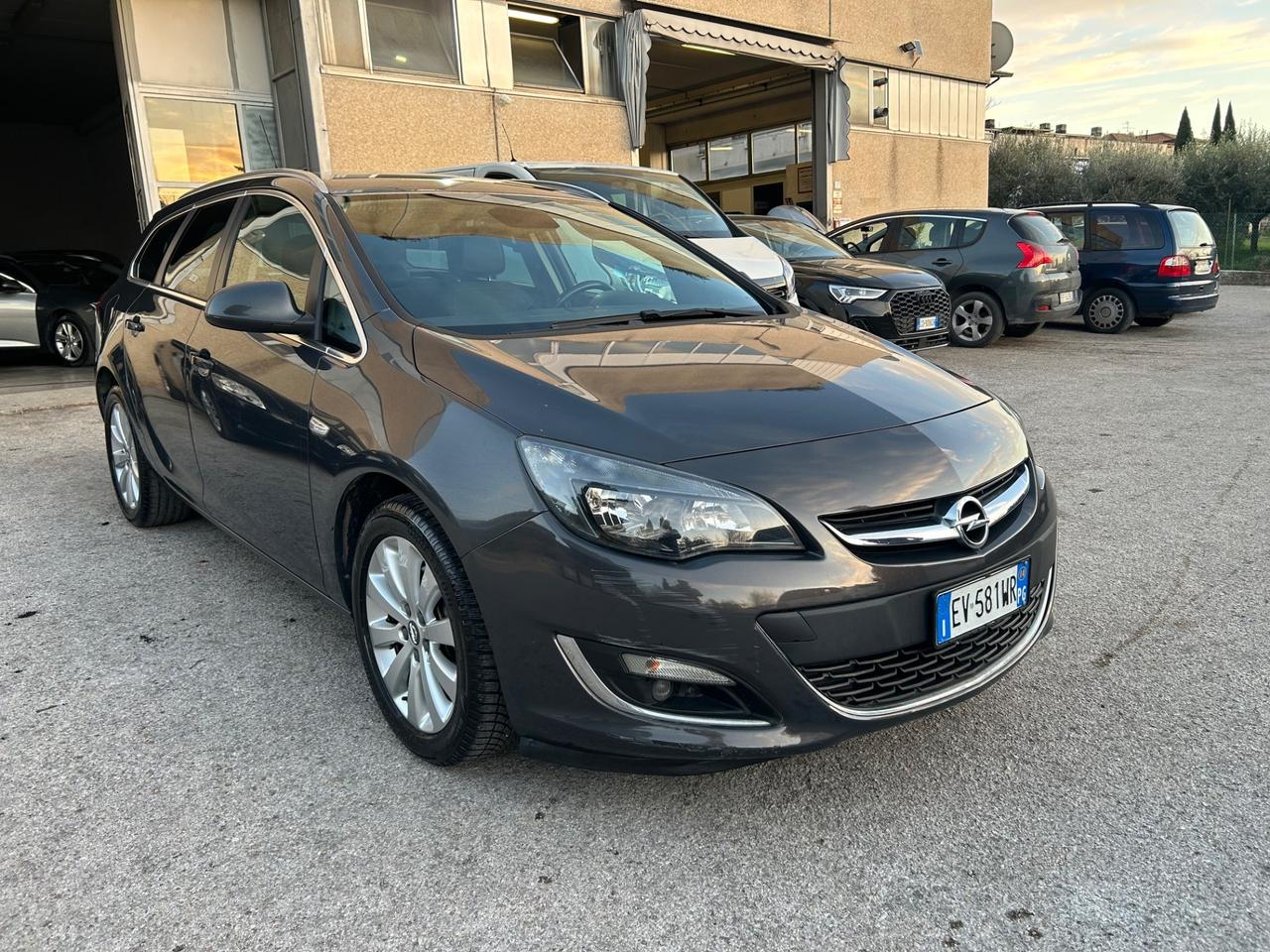 Opel Astra 1.6 CDTI 136CV EcoFLEX S&S Sports Tourer Cosmo