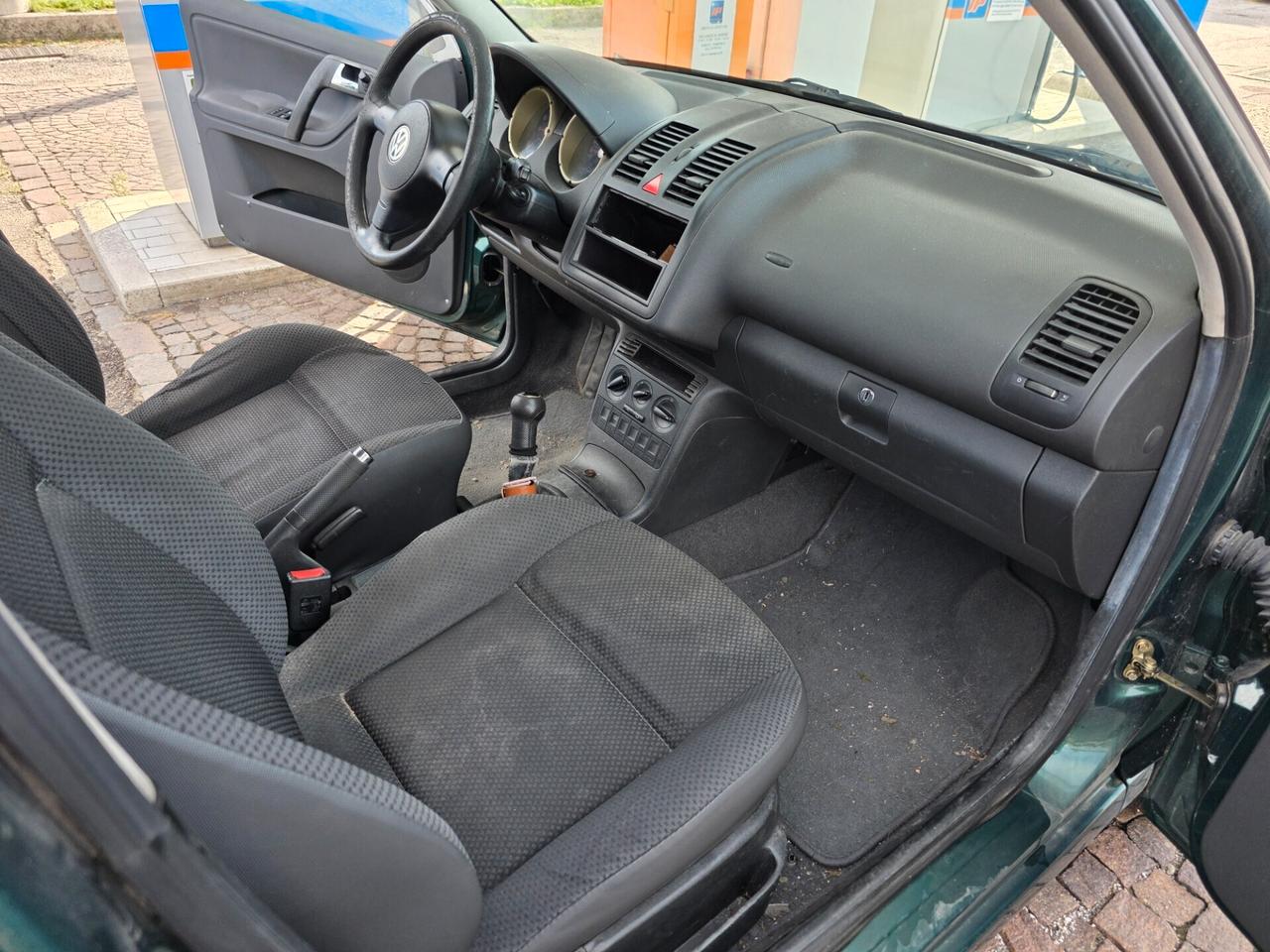 Volkswagen Polo 1.4 cat 5 porte Con 266.000km Neopatentati ok