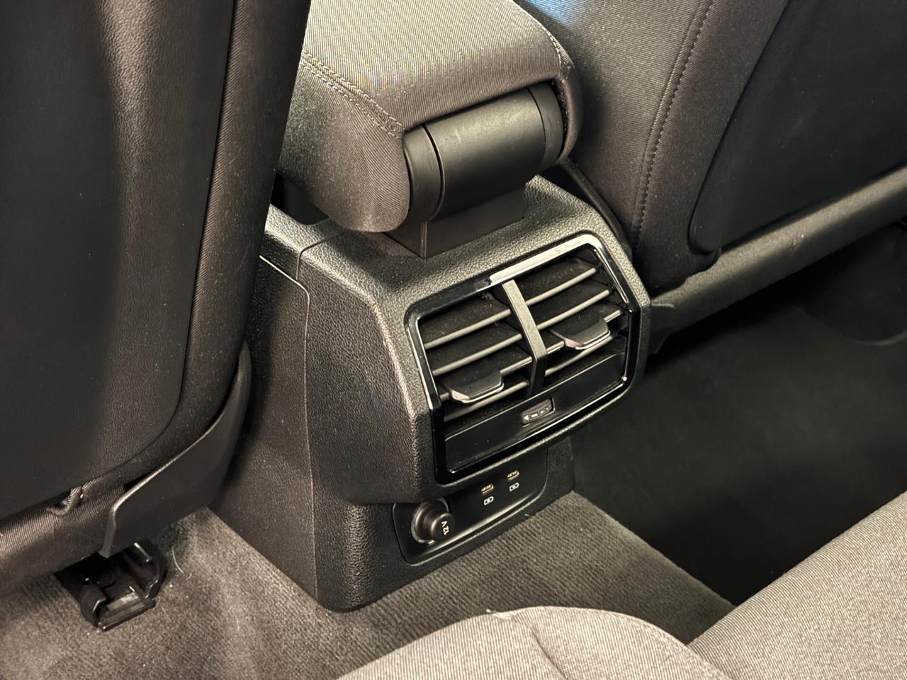 Audi Q3 35 TFSI S tronic MHEV