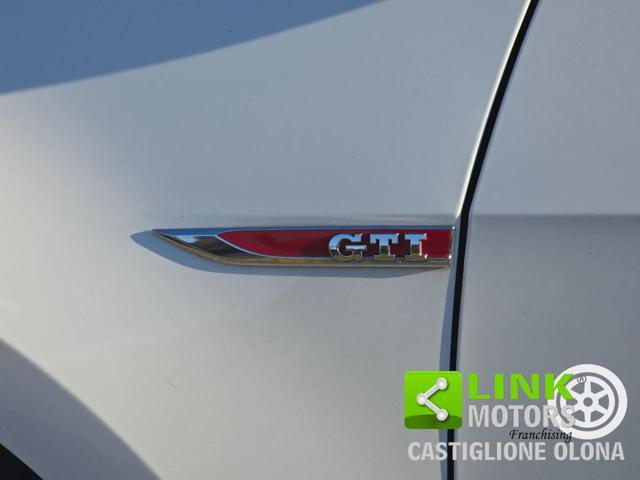 VOLKSWAGEN Golf GTI Performance 2.0 TSI 3p. BlueMotion Technology