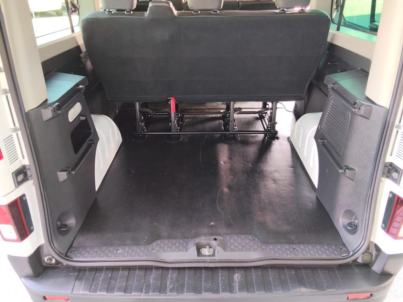 Renault Trafic 2.0dci 140cv 9 posti 2023 PASSO LUNGO