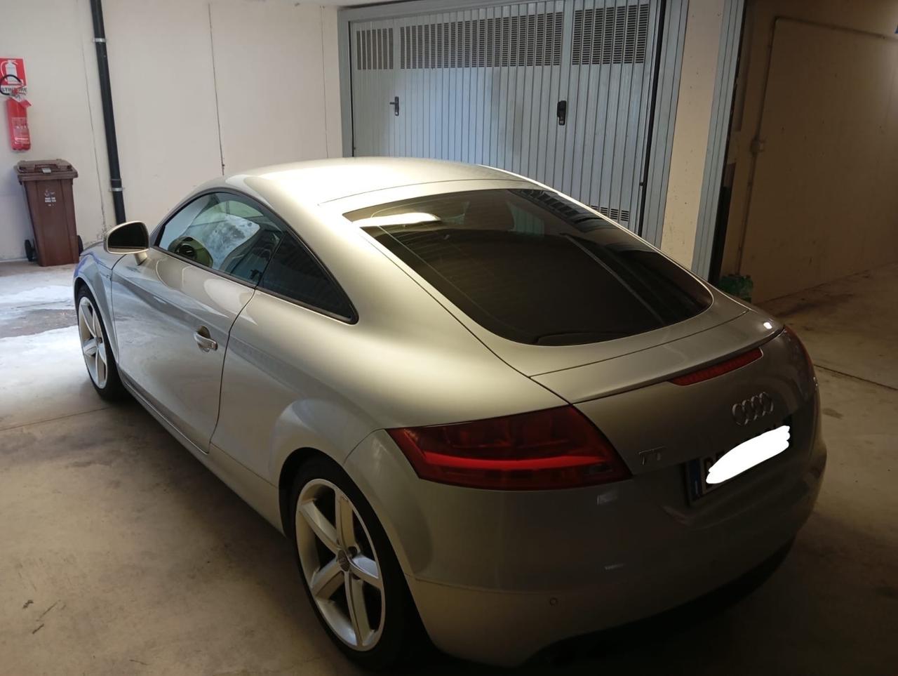 Audi TT Coupé 2.0 TFSI S-LINE 200CV