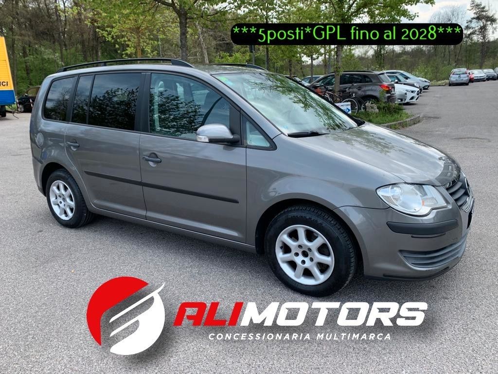 Volkswagen Touran 1.6 Conceptline Bifuel Gpl**Euro4**