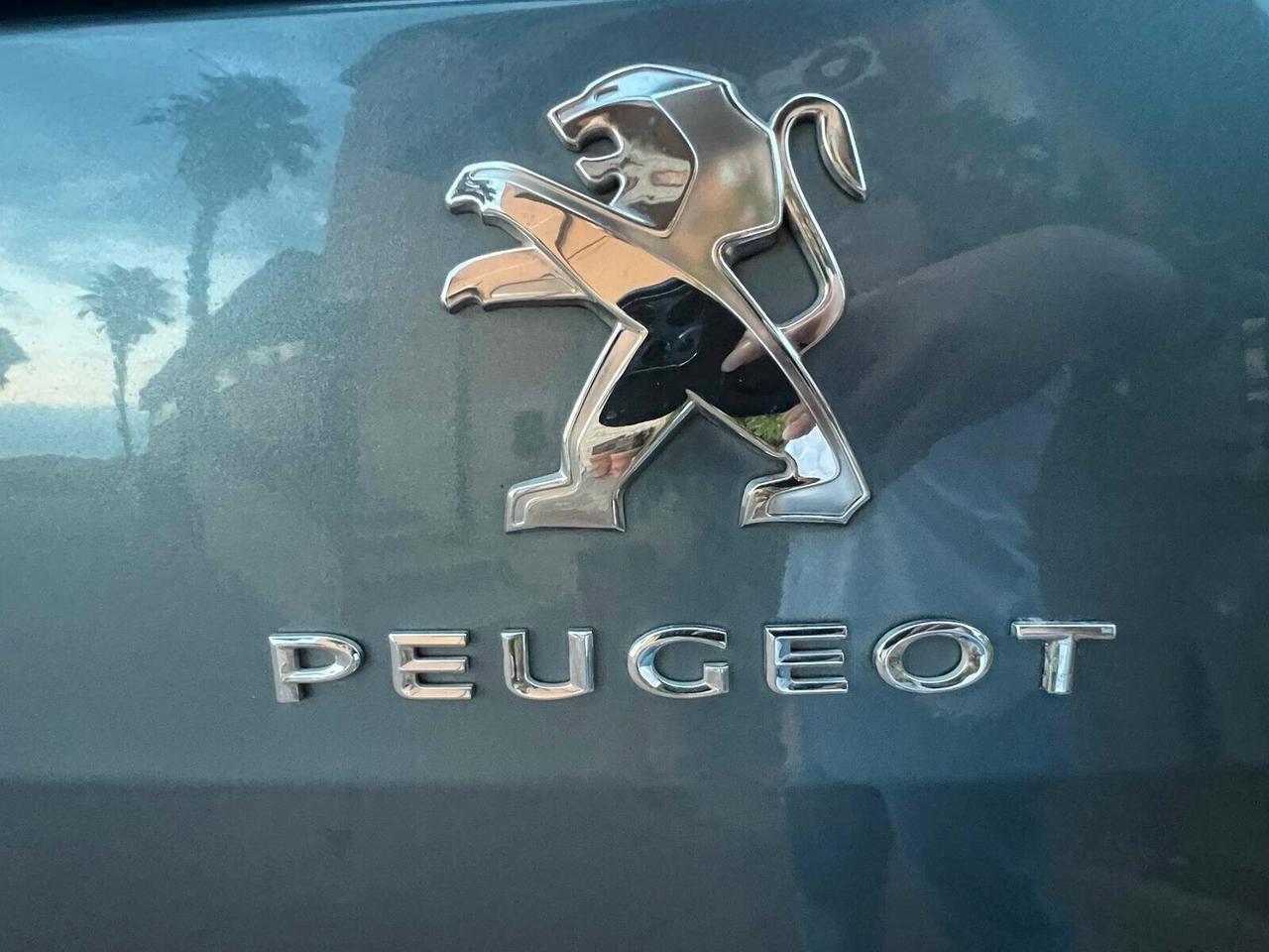 Peugeot Partner Tepee 1.6 HDi 115CV Active