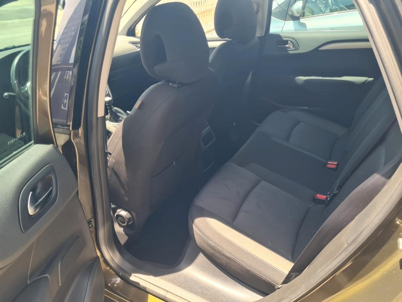 Citroen C4 1.6 e-HDi 115 airdream Seduction