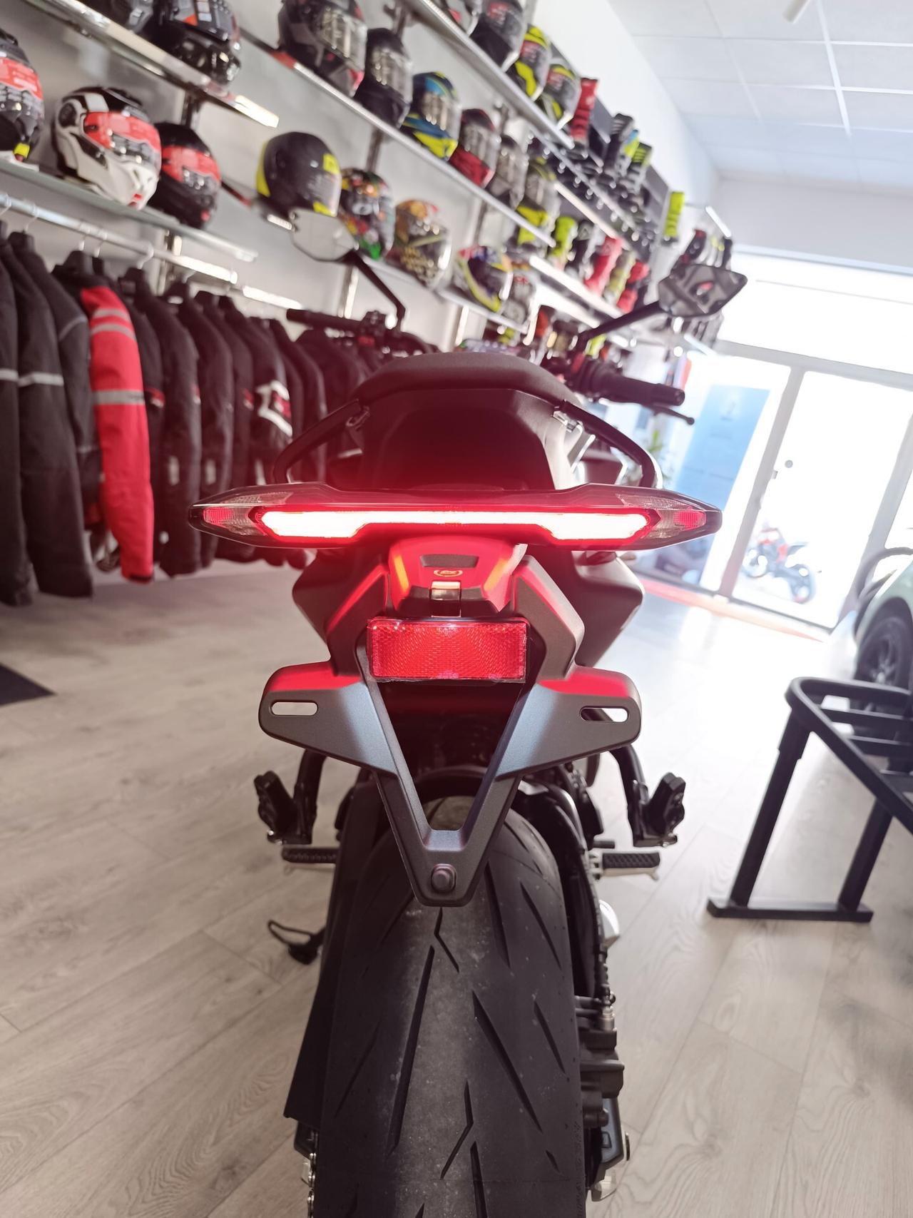 CF MOTO 675-NK