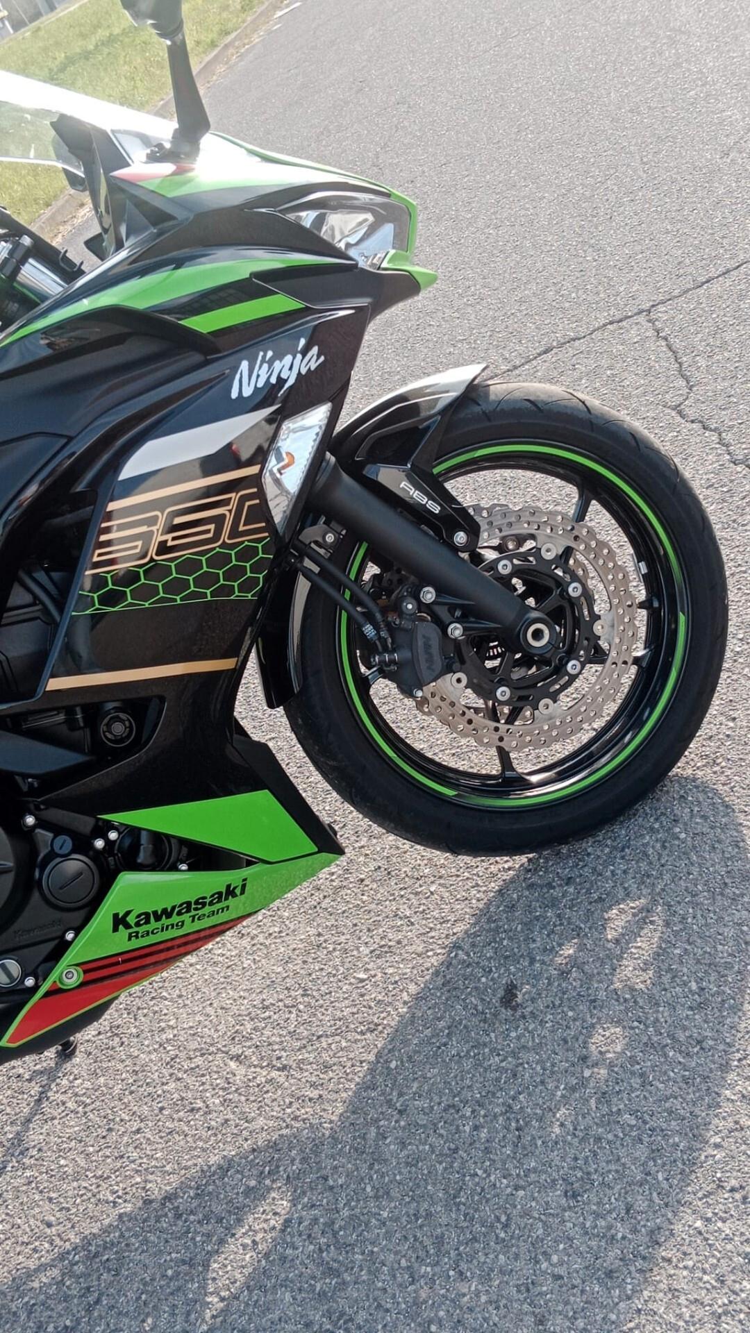Kawasaki Ninja 650 EX650M M1 E (L3E-A3)